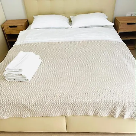 Mira Apart-Hotel-3